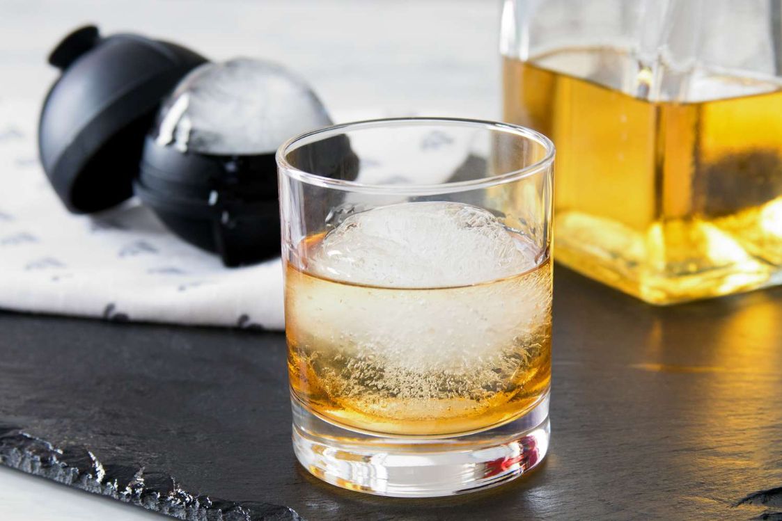 7 Best Whiskey Ice Ball Makers in 2023: Make Perfect Ice Balls